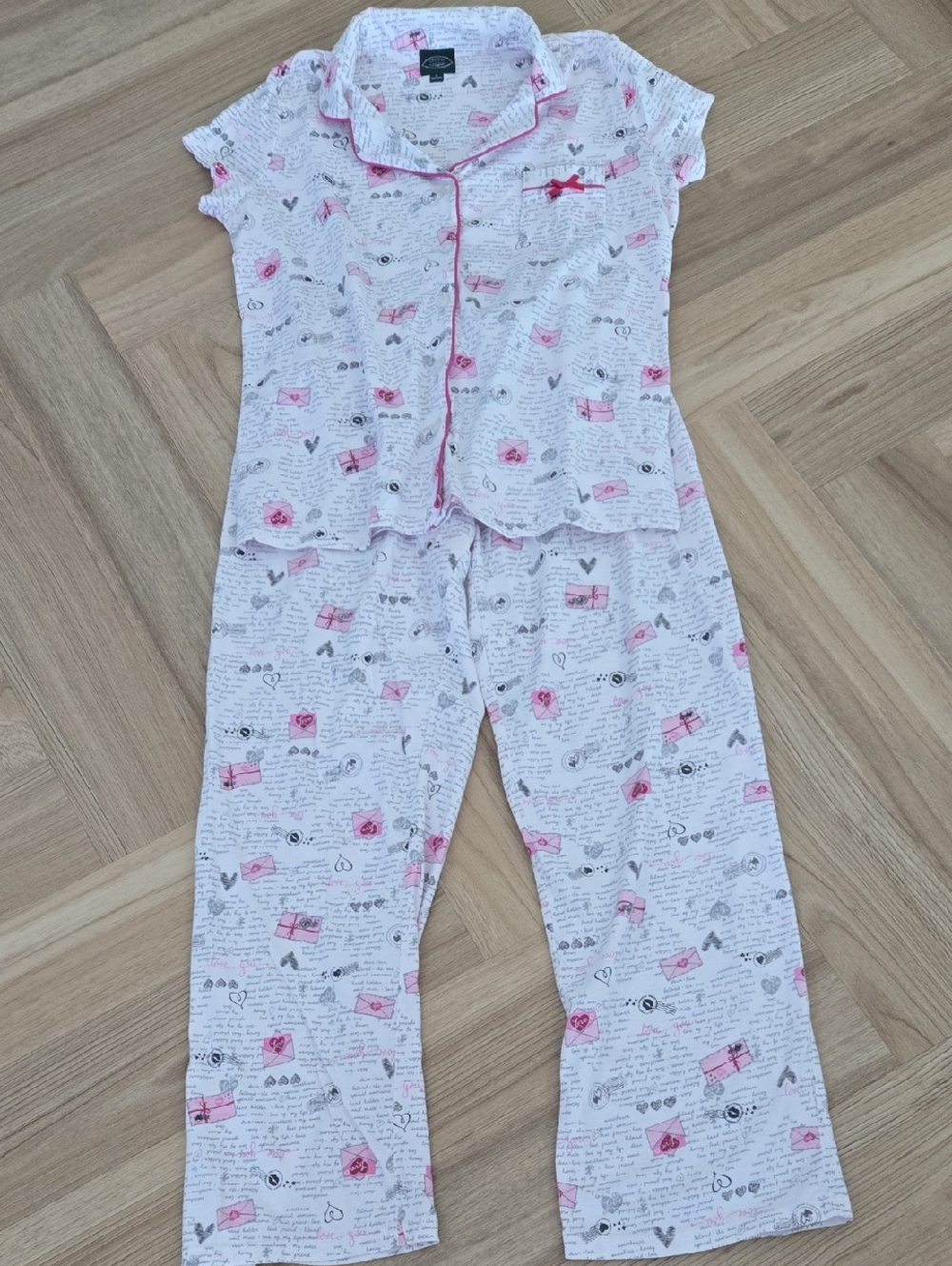 Laura Ashley I Love You Print White and Pink  Short-Sleeve Pajama Set Small